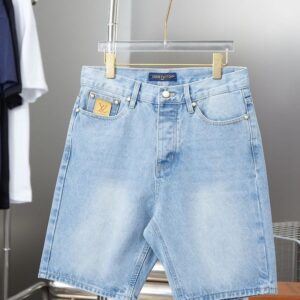 [루이비통] LV M 64265 엠브로이더드 LV 패치 데님 쇼츠