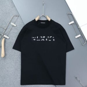 [발렌시아가] 빈티지 웨이브자수 로* 라운드 반팔 티셔츠 색상 ㅡ 블랙 화이트 사이즈 ㅡ 여성 55~77(M). 88(L)