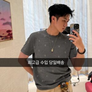 [루이비통] 블라종 엠브로이더드 쇼트 슬리브드 크루넥
