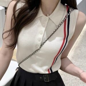 [톰브라운] T 삼선 민 카라 반팔 니트 6109 불량아닐시교환환불어렵습니다 one