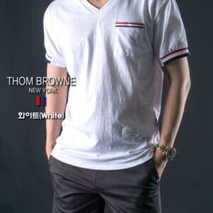 [톰브라운] "엣지 브이넥 T-Shirt" 모델: 177cm/65kg "1(M-95)Size" 착용