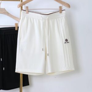 [로로피아나] 멀티자수로* 클래식 절개 하프팬츠 Color 블랙. 크림화이트 Size 블랙 30. 32. 34. 36. 38 크림화이트 30. 32. 34. 36