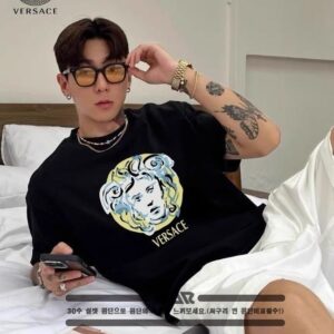 [베르사체] 페인트 메두사 로*  반팔 티셔츠