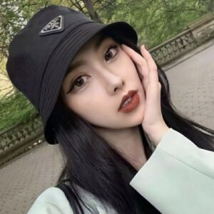 [프라다] 나일론 버킷햇