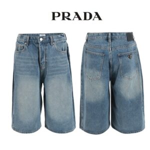 [프라다] [P] 중청 8부 사이드핀턱 버뮤다 팬츠