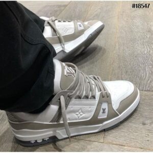 [루이비통] LV 트레이너 스니커즈 사이즈
