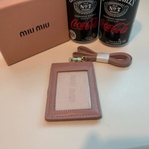 [미우미우] M 카드홀더