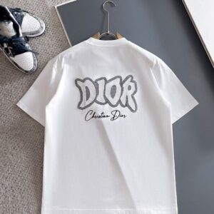 [디올] Dr. 자수 로* 티셔츠