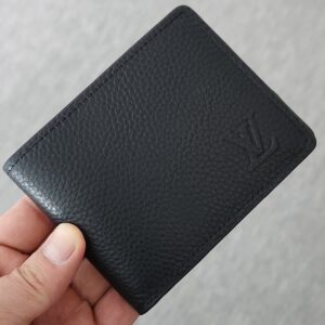 [루이비통] 멀티플 반지갑 구분 : 남성 구성 : 본품 , 더스트 , 박스 , 컨트롤카드