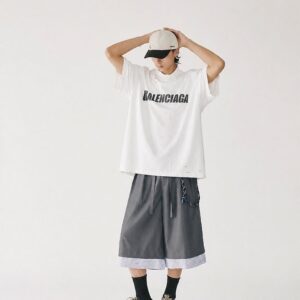 [발렌시아가] Destroyed Hole Short Sleeve T-shirt ㆍ 컬러 ㅡ 블랙. 화이트 ㆍ 사이즈 ㅡ 95. 100. 105. 110