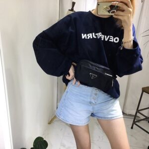 [프라다] 사각힙쌕 가로20 세로11 폭4 블랙 포코노 원단