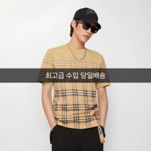 [버버리] 그라데이션 체크 반팔티