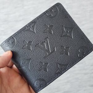 [루이비통] 루 슬렌더 월릿 구분 : 남성 구성 : 본품 , 더스트 , 박스 , 컨트롤카드