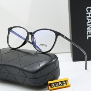 [샤넬] ch3282 뿔테 안경테 렌즈 가로 (Width): 50mm 렌즈 세로 (Height): 44mm 프레임 전체 너비 (Frame Width): 130mm 콧대 길이 (Bridge): 18mm (기본레더 케이스구성) 풀*스 케이스구성 +0.8