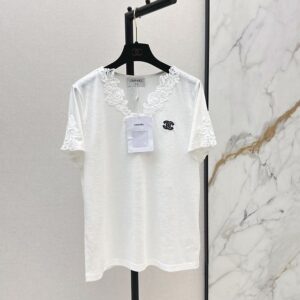 [샤넬] CL 33040 플로럴 레이스 V넥 CC 로* 반팔