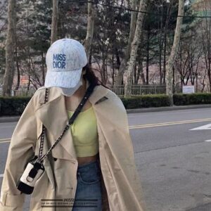 [디올] Miss 물감 모자