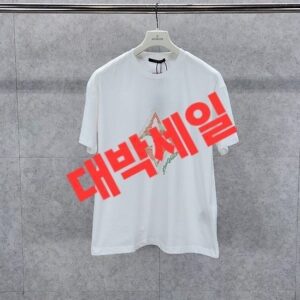 [루이비통] 모노그램 플라워 3D 그라디언트 프린트 티셔츠