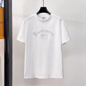 [버버리] BBR M 650862 엠보스드 EKD 자수 로* 코튼 반팔