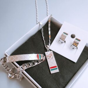 [구찌] set 실버, 로즈골드 목걸이 귀걸이 팔찌 (18cm) 목 팔 귀