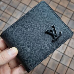[루이비통] 멀티플 월릿 구분 : 남성 구성 : 영수증 ,본품 , 더스트 , 박스 , 컨트롤카드