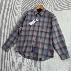 [마르지엘라] 체크 플레이드 셔츠 - 수입 Color 원컬러 Size L , XL 미세오차 +,-1~3cm 가슴둘레,어깨,기장