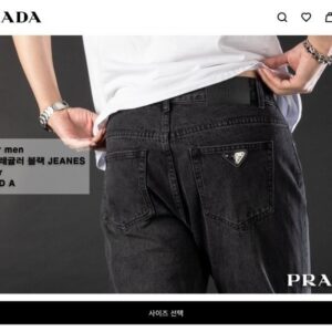 [프라다] "진위드 레귤러 블랙 JEANS" 모델: 183cm/ 78kg XL(34) 착용컷
