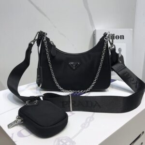 [프라다] 1BH204 2005 리나일론 백 쇼핑백 구성 가로 22cm 세로 16cm 폭 6cm
