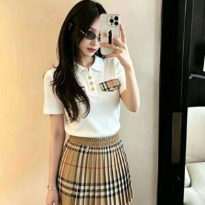 [버버리] BBR 33007 체크 니트 반팔+플리츠 스커트 세트