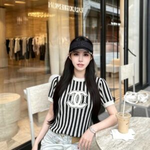 [샤넬] CL 33069 CC 로* 스트라이프 니트 반팔