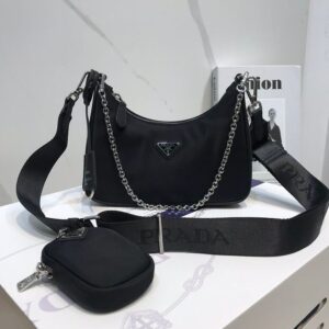 [프라다] 1BH204 2005 리나일론 백 쇼핑백 구성 가로 22cm 세로 16cm 폭 6cm