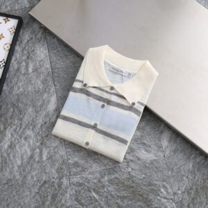 [디올] 여성 넥포인트 숄더 린넨 가디건 Color 아이보리 Size S(55). M(66). L(77)