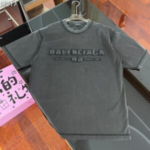 [발렌시아가] 아플리케 자수 워싱 티셔츠 color: 차콜블랙