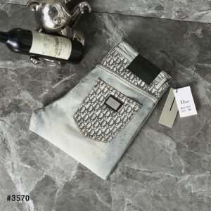 [디올] 오블리크 CD 스틸로* 패치 워싱 데님 팬츠 컬러 : 연청